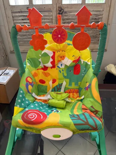 Cadeira para bebê de balanço