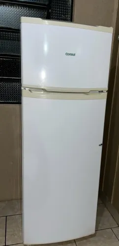 Vendo geladeira- Para peças/Consertos