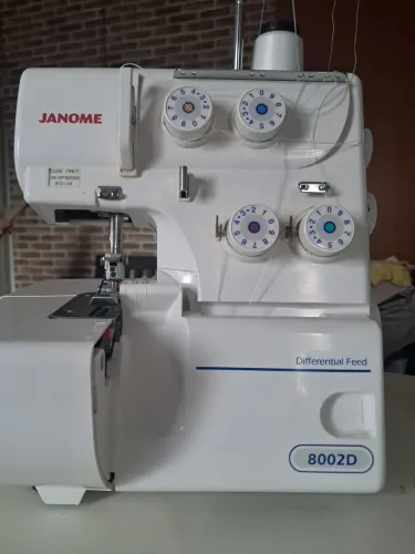 Overlok/ ultralok janome 
