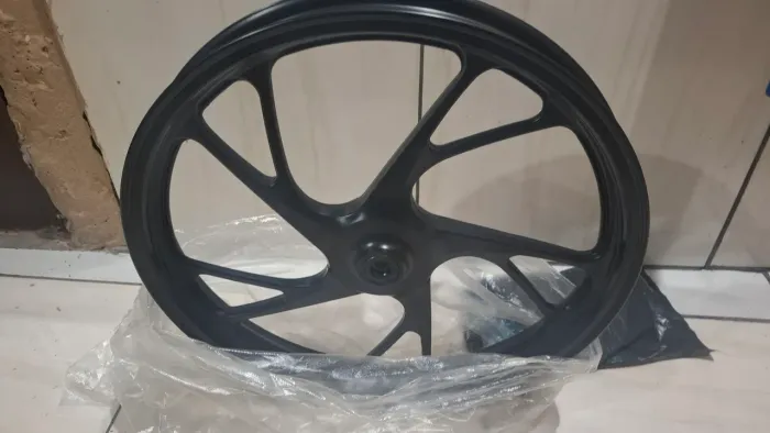Roda Dianteira pe de galinha nova