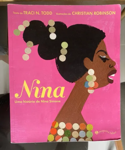 Livro: Nina