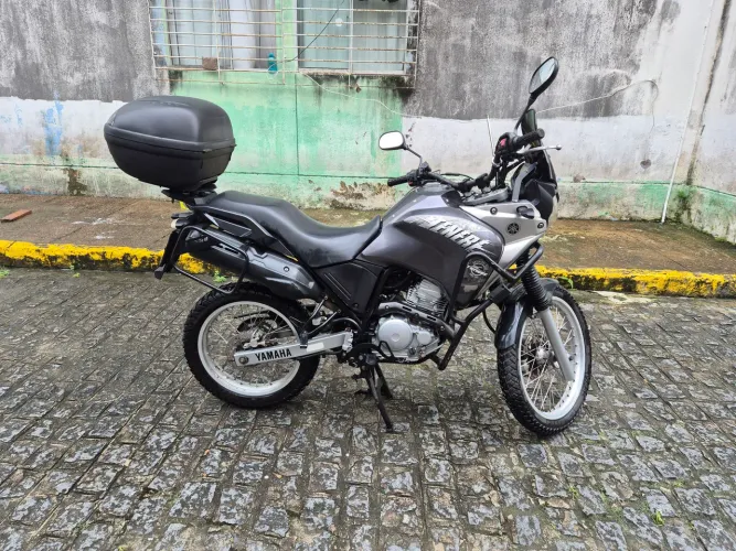 Tenere 250 Completa