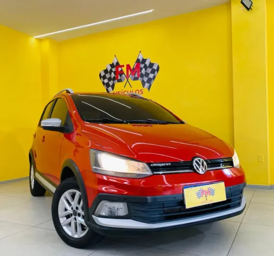 Volkswagen Crossfox 1.6 T. Flex 16V 5P 2015