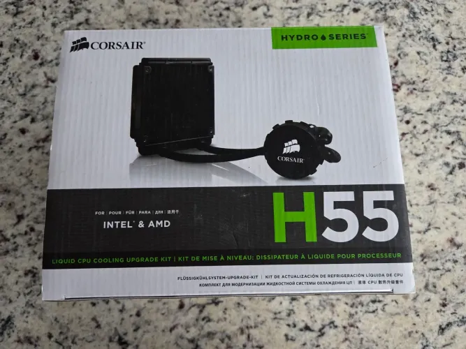 Water Cooler Corsair H55