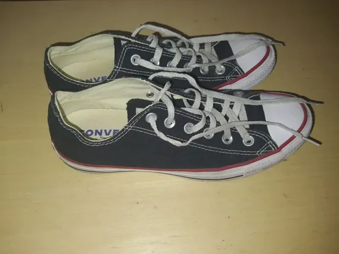 Tenis All Star num 39 Chuck Taylor lona preto