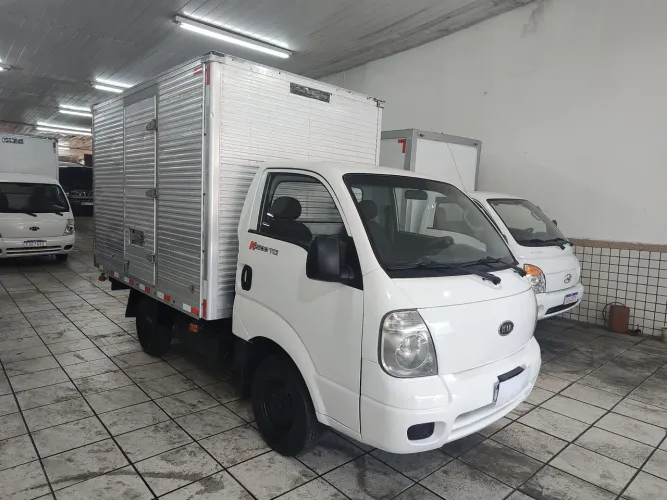 *ATENÇÃO MEGA FEIRÃO de Kia bongo e Hyundai HR* 
