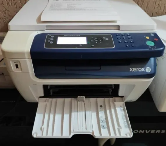 Multifuncional Xerox 3045b 