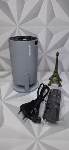 PROMOÇÃO PROJETOR HY 300 WI-FI 4K FULL HD ATÉ 130 POLEGADAS ANDROID E BLUETOOTH