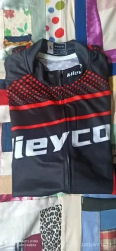 camisa de ciclista