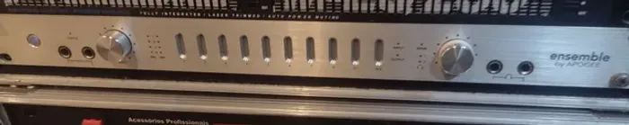 Interface Ensembler Apogee FireWire com adaptador thunderbolt 2