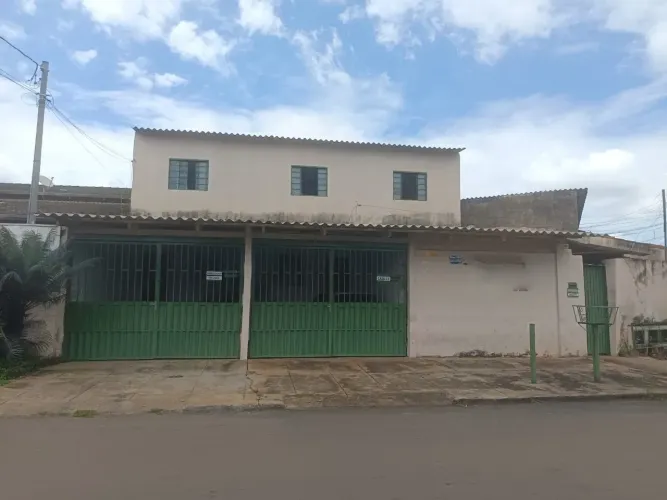 Casa no Residencial Felicidade com 2 quartos