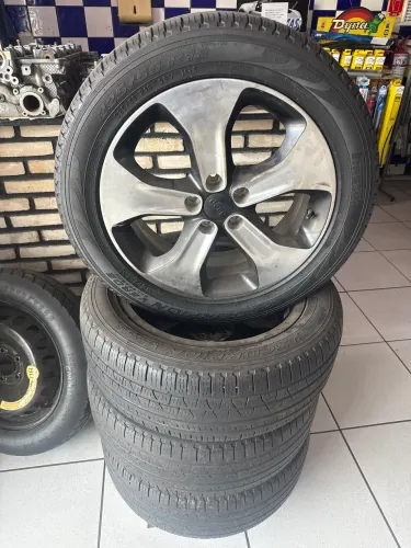 Roda Compass aro 18 com pneu unidade