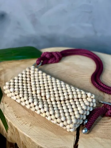 Bolsa Madeira Miçanga