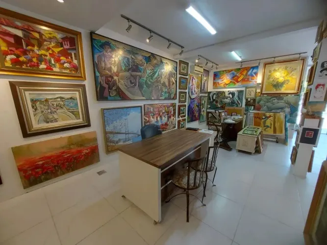 Predio Comercial a venda no Centro em Florianópolis SC