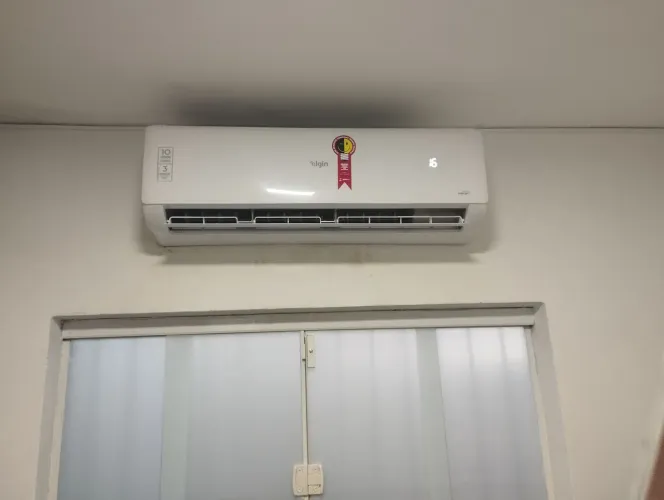 Instalação e manutenção de ar condicionado