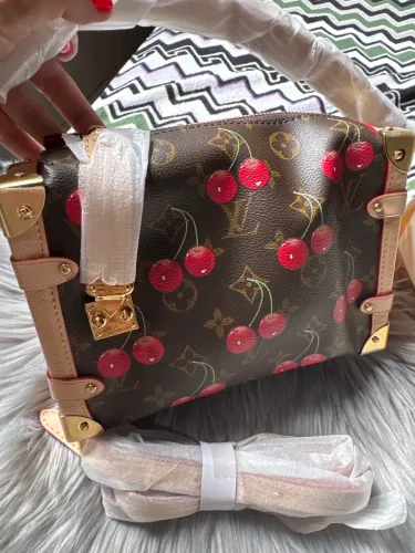 Bolsa Louis Vuitton LV X TM SideTrunk linha Premium 
