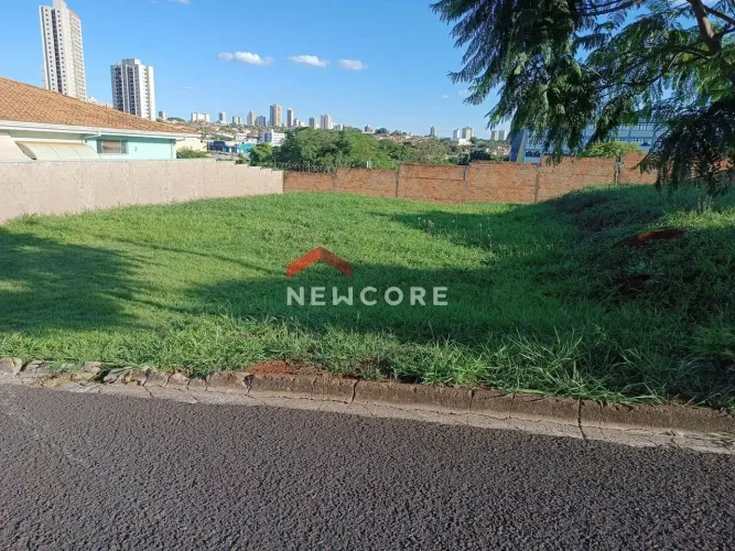 Lote em condomínio em Condomínio Nascente do Jaraguá - Altos do Jaraguá - Araraquara/SP
