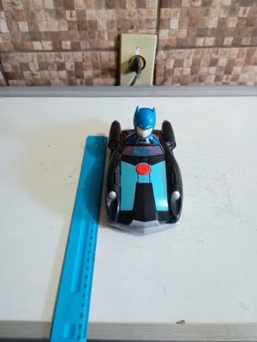 Carro do Batman - Brinquedo Infantil