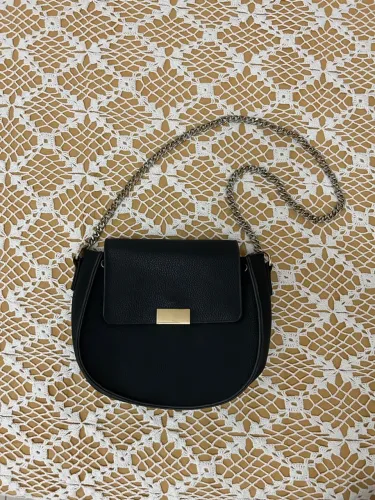 Bolsa preta couro sintético