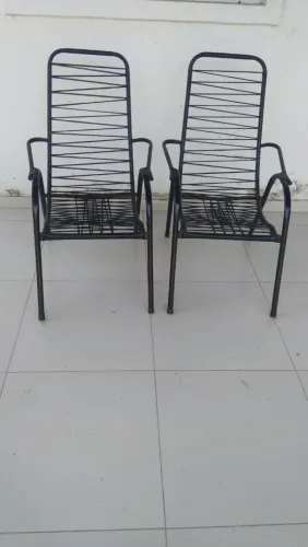 Vendo 2 cadeiras de espaguete 