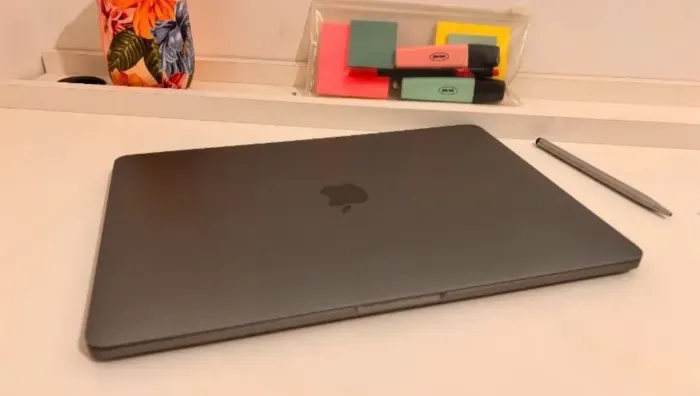 macbook pro 2020 16gb