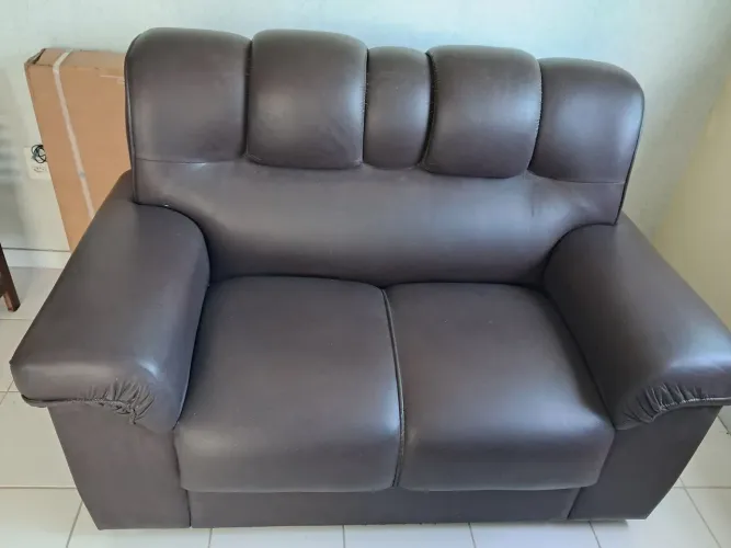 Sofá semi novo