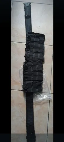 Cinto tático com porta divisórias carregaadores só $250