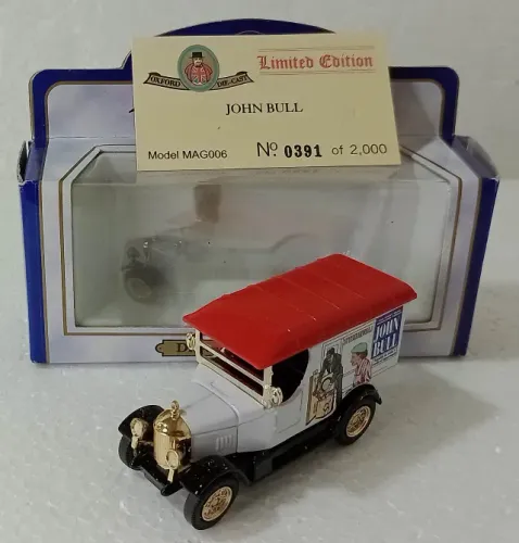 Oxford Die Cast - Bull Nose Morris Van (John Bull)