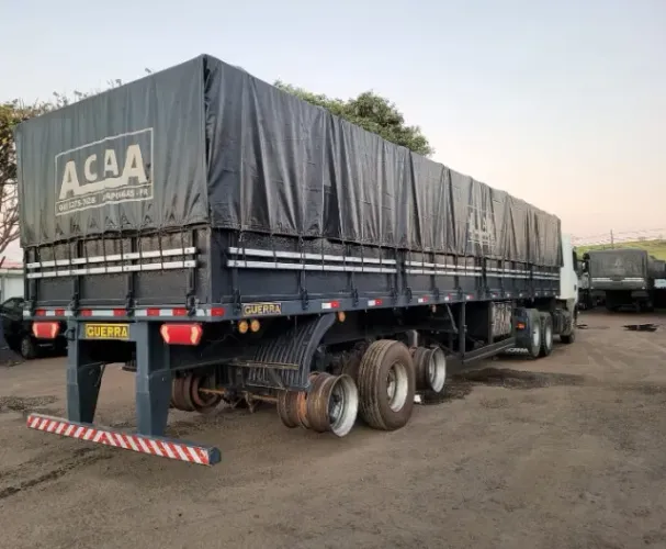 Carreta LS 12,5m Guerra 2012 Roda Raiada sem Pneus Assoalho Madeira