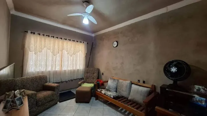 Casa à venda, 3 quartos, 1 suíte, 1 vaga, Jardim Canaã - Limeira/SP