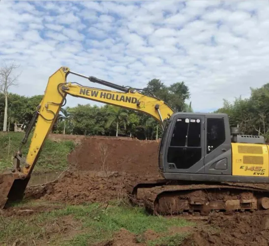 ESCAVADEIRA HIDRÁULICA NEW HOLLAND  E145 ano  2019