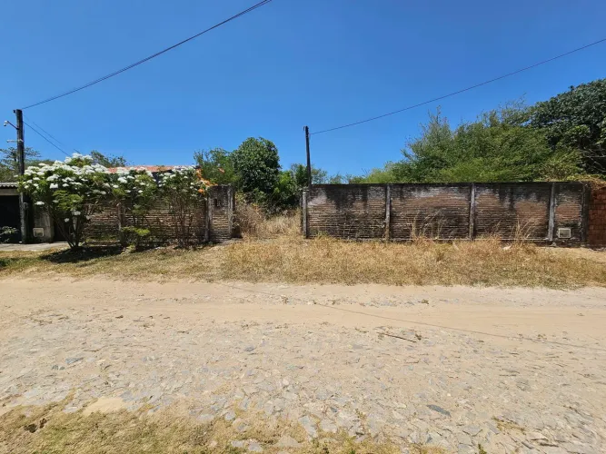 Terreno no Icaraí (Caucaia) - Localização Privilegiada! 614 (m²)
