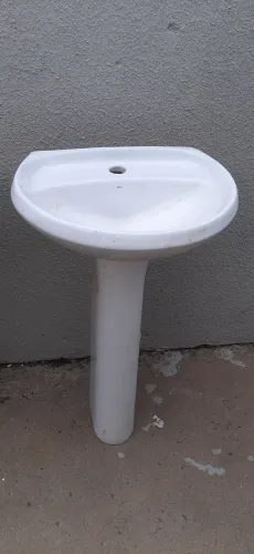 Cuba com pedestal para Banheiro