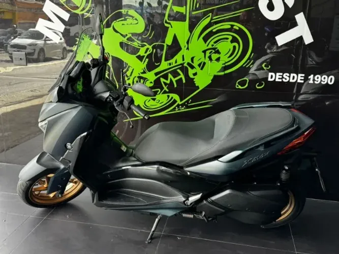 Yamaha Xmax 2023