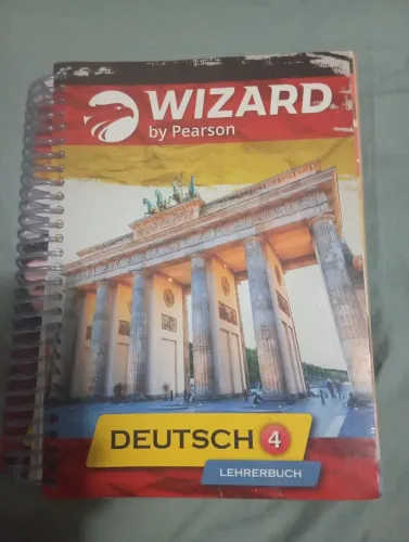 Material didático alemão 4 professor Wizard Pearson