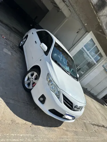 Toyota Corolla XEI 2.0 Flex 16V Aut. 2013