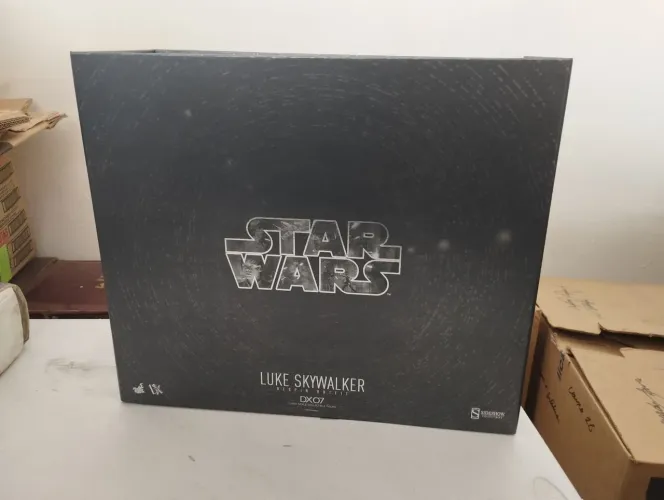 Luke Skywalker Sideshow Collectibles - Edição Limitada hot toys