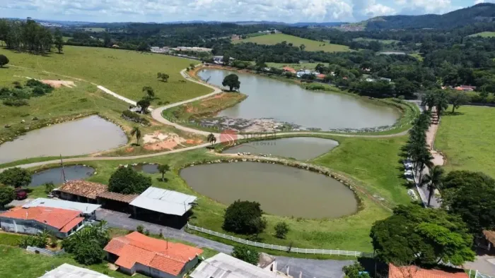 Sítio em Braganca Paulista, Guaripocaba, próximo a Braganca e Estação Guaripocaba.