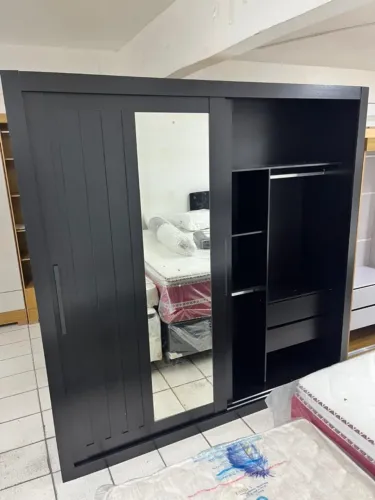 GUARDA ROUPA DE LUXO