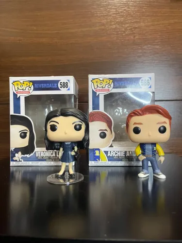 Funko Pop Riverdale - Veronica e Archie