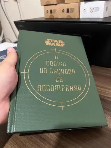 O código do caçador de recompensa - Livro Colecionador Star Wars