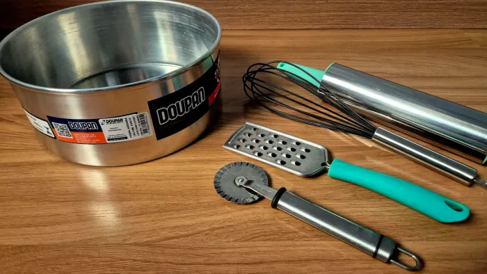 Forma para bolo, fuê Ler descrição. Lotinhos.