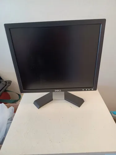 Monitor Dell 17 polegadas