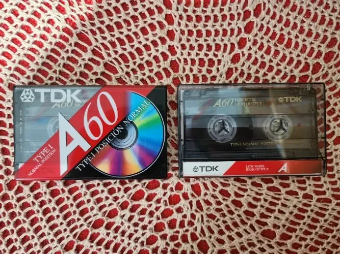 2 fitas K7 TDK A60 para gravação (nunca usadas)