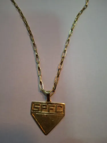 Cordão de ouro e pingente do SPFC