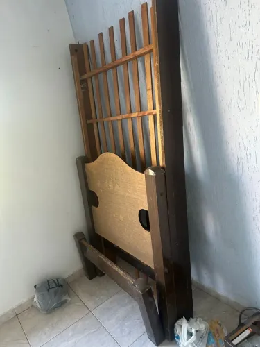 Cama de solteiro 