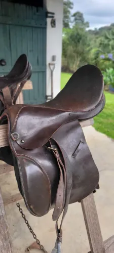 Selas Hipismo 17"