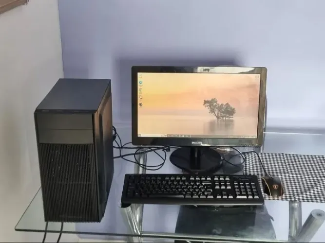 Computador+ monitor 