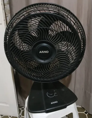 Vendo ventilador arno com 4 meses de uso