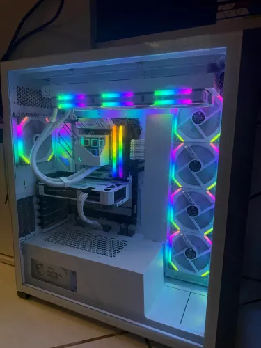 PC Gamer Ryzen 9 7900X3D | RTX 4060 | 32GB DDR5 | SSD 2TB | Novo
